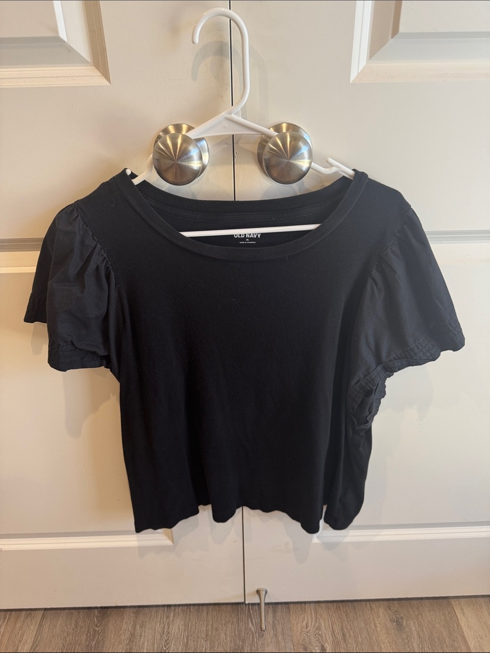 Old Navy Black Short Puff Sleeve Tee
